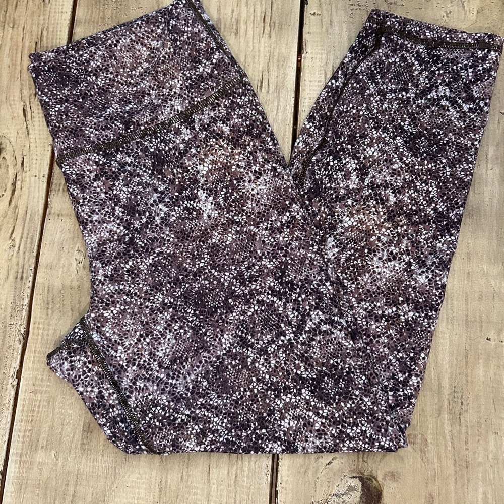 Fabletics (Set of 3) Women's Leggings! - Picture 4 of 5